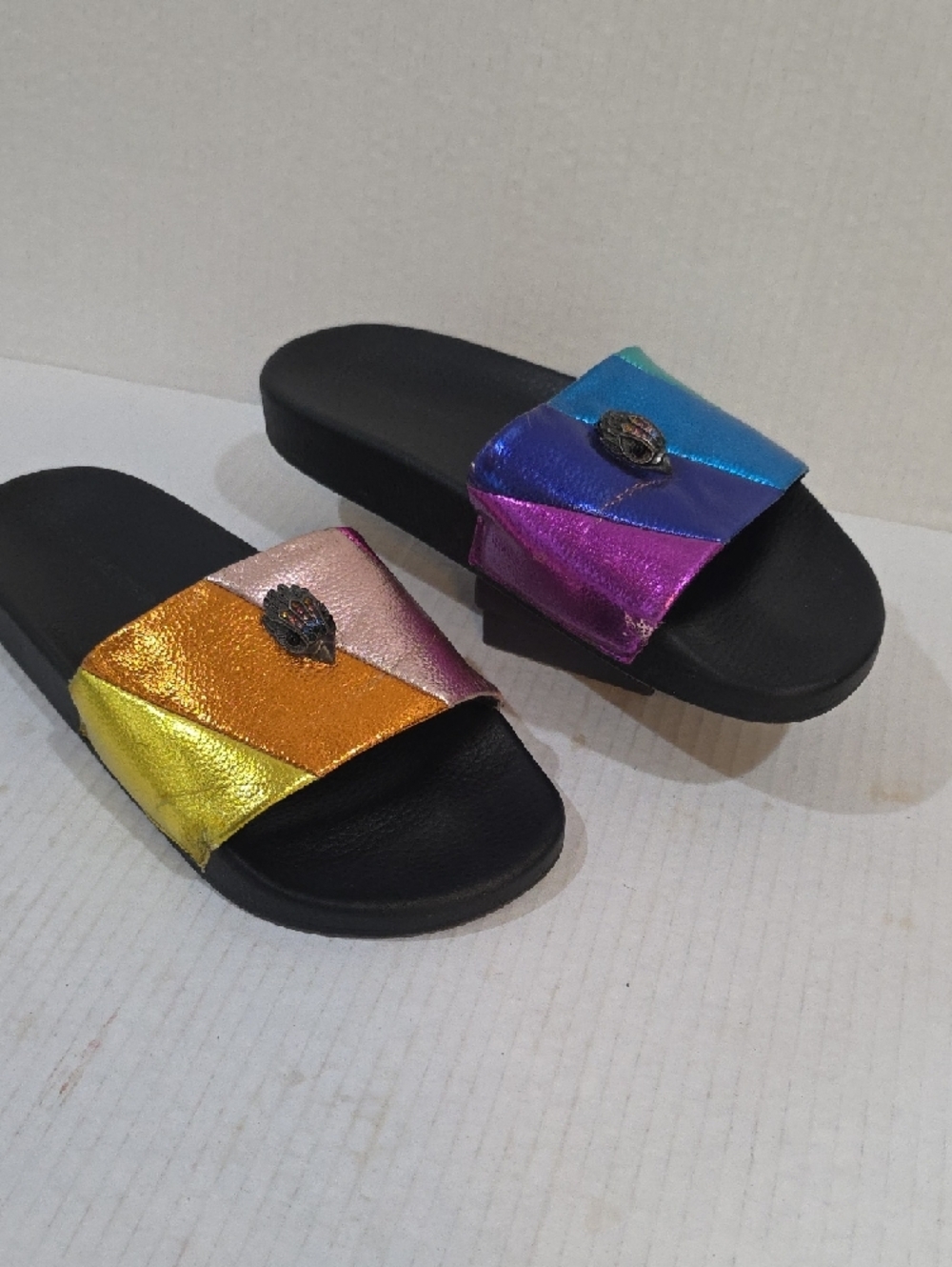 Kurt Geiger Women's Multicolor Metallic Slide Sandals - Black Footbed Size 7.5 - Picture 2 of 9